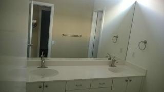 215 Gray St, Houston TX  77002-8523 exterior