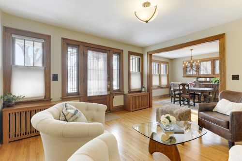 1815 Juliet Ave, Saint Paul MN  55105-2124 exterior