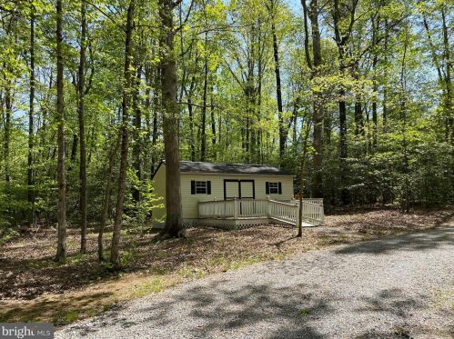 28281 Beech Dr, Rhoadesville VA  22542-9094 exterior
