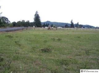 30852 Waterloo Rd, Lebanon, OR 97355-9721