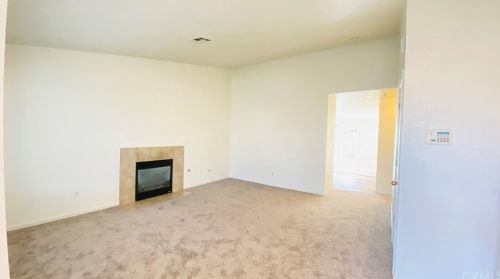 422 Joleen Ct, Merced, CA 95341-7009