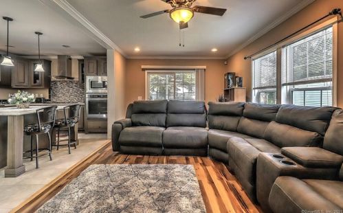 56 Woodland Park, Huntington CT  06484-5347 exterior
