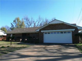 203 Meadowdale Dr, Chickasha, OK 73018-7117