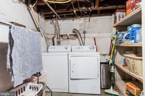 32 Ross St, Lancaster PA  17602-1942 exterior