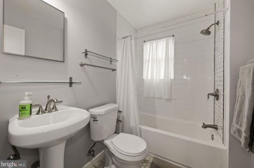 9408 Ocala St, Silver Spring MD 20901-3049 exterior