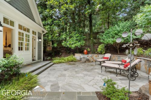 2990 Margaret Mitchell Dr, Atlanta GA  30327-1708 exterior