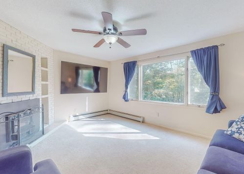 65 Everett Rd, Poland, ME 04274-6323