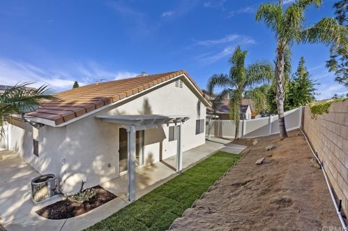 7350 Ayers Rock Rd, Riverside CA 92508-6044 exterior