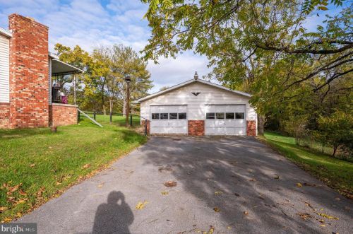 6532 Hedgesville Rd, Hedgesville, WV 25427-5700
