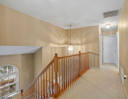 20 Grant Way, Princeton NJ  08540-1600 exterior