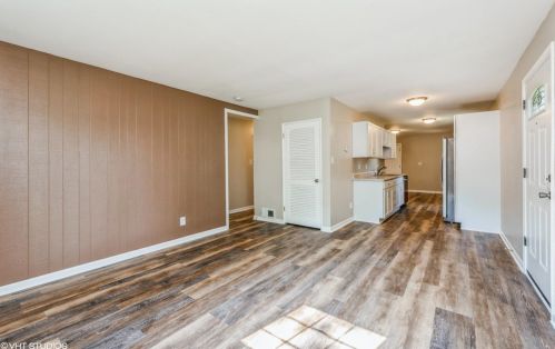 3013 Coral Dr, Hobart IN  46342-3521 exterior