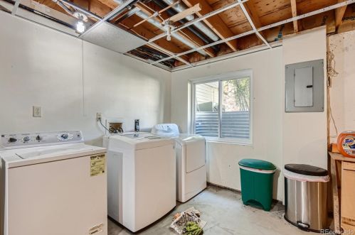 7084 Appleton Cir, Englewood CO 80112-1171 exterior