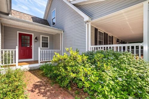 212 Bedlam Rd, North Windham, CT 06235-2326
