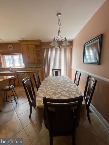 2817 13 St, Philadelphia PA  19133-1208 exterior