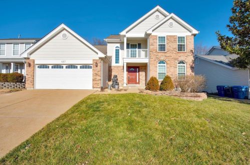 687 Summer Top Cir, Fenton, MO 63026-3989