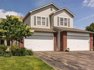5130 Holly Ln, Minneapolis, MN 55446-1772