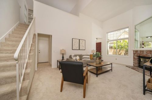 2659 Regent Rd, Carlsbad, CA 92010-6413
