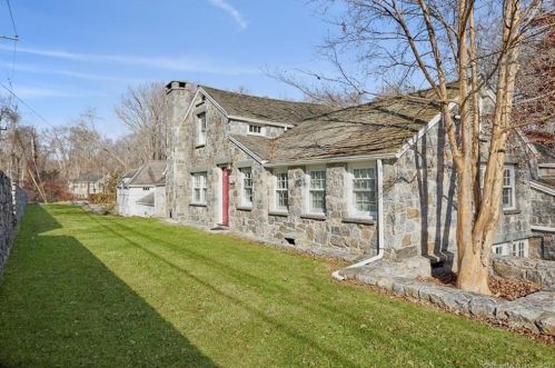 860 Ridgefield Rd, Wilton CT  06897-1418 exterior