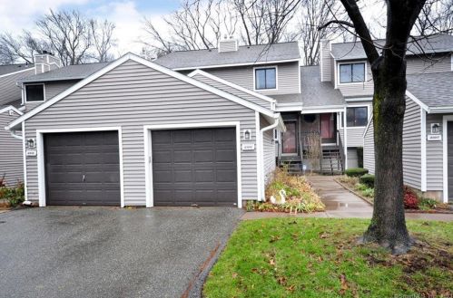 2306 Mill Pond Dr, Wapping, CT 06074-4321