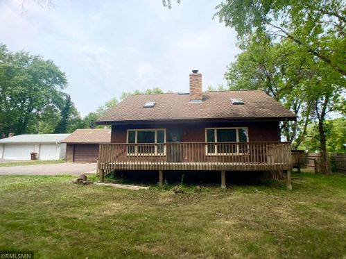 579 County Road B, Saint Paul, MN 55117-1858