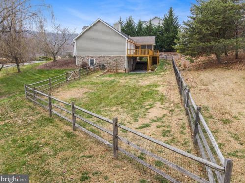 125 Nokomis Trl, Hedgesville WV  25427-4244 exterior
