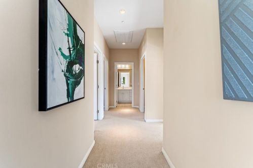 78 Rembrandt, Irvine CA  92620-7314 exterior