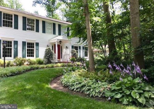 1395 Concord Point Ln, Herndon, VA 20194-1307