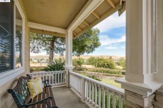 1776 Knoll Ct, Livermore, CA 94551-9017