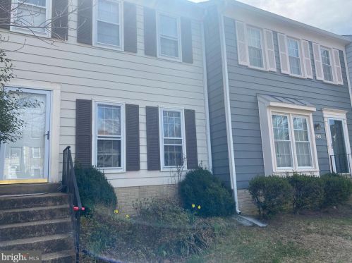 8013 Dayspring Ct, Springfield VA  22153-2941 exterior