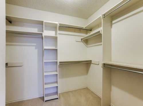 106 Lk Frst Ct, Garland TX  exterior