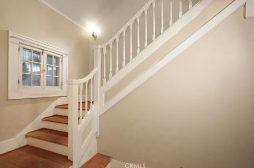 2473 Bywood Dr, Glendale CA  91206-4725 exterior