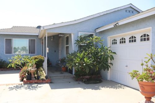 13503 Halcourt Ave, Norwalk, CA 90650-3564