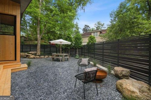 454 Beverly Rd, Atlanta GA  30309-2731 exterior