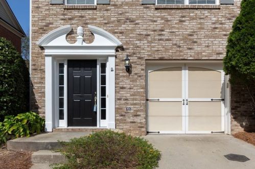 1846 Appaloosa Mill Ct, Buford, GA 30519-6611
