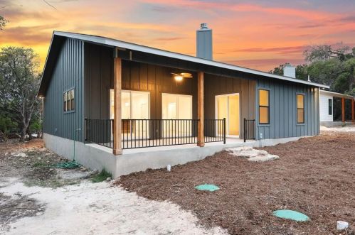 2297 Hornsby, Spring Branch TX 78070-5333 exterior