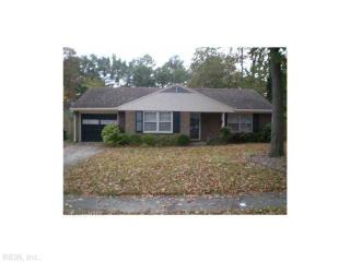 1040 Windjammer Dr, Hampton, VA 23669-1035
