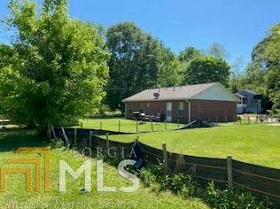 2 Annie St, Newnan, GA 30263-2131