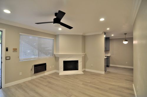 3935 32nd St, San Diego, CA 92104-2048