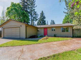 8608 13th Ct, Vancouver, WA 98665-6903