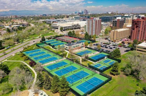 150 Madison St, Denver CO  80206-5405 exterior