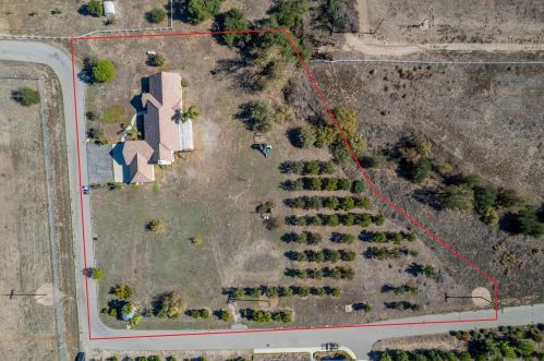 29047 Husted Pl, Valley Center, CA 92082-6146