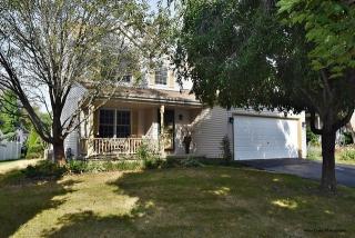 344 Colonial Cir, Geneva, IL 60134-3637