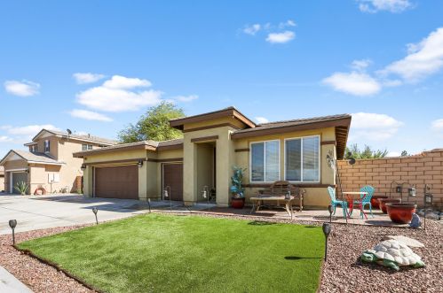 79849 Camden Dr, Indio, CA 92203-4872