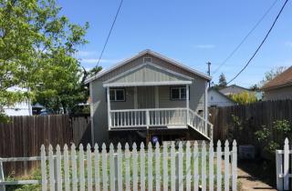 212 Mayo Ave, Vallejo, CA 94590-6429