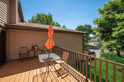5121 148th St, Saint Paul MN  55124-6655 exterior