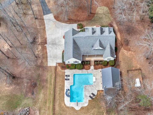 688 Bethany Rd, Locust Grove, GA 30248-2529