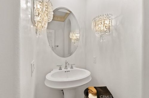 16 Dreamlight, Irvine CA  92603-4258 exterior