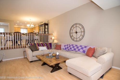 161 Clubhouse Dr, Middletown NJ  07748-1309 exterior