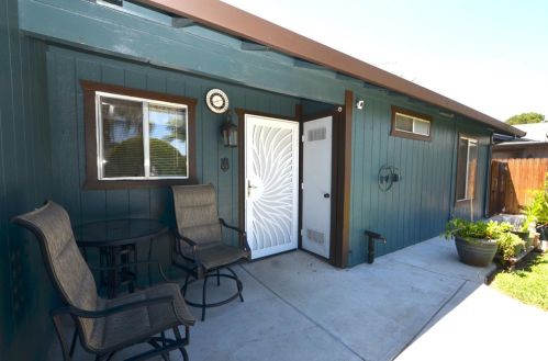 1742 Hume Ave, Dos Palos, CA 93620-2557
