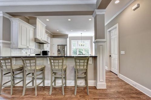 1603 Grant Dr, Atlanta GA  30319-3589 exterior